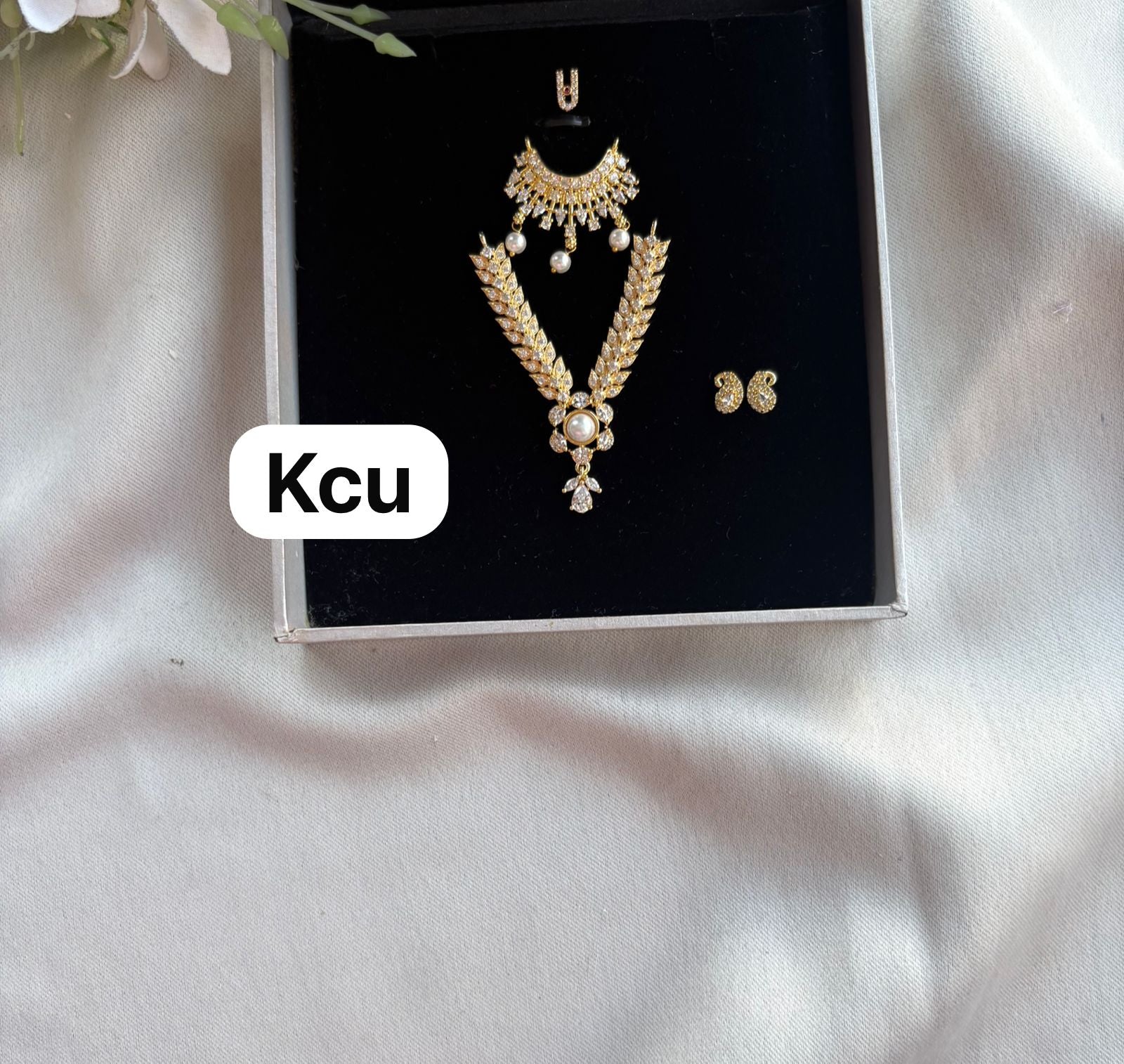 AD Jewellery Set (Size -2/3no) S112