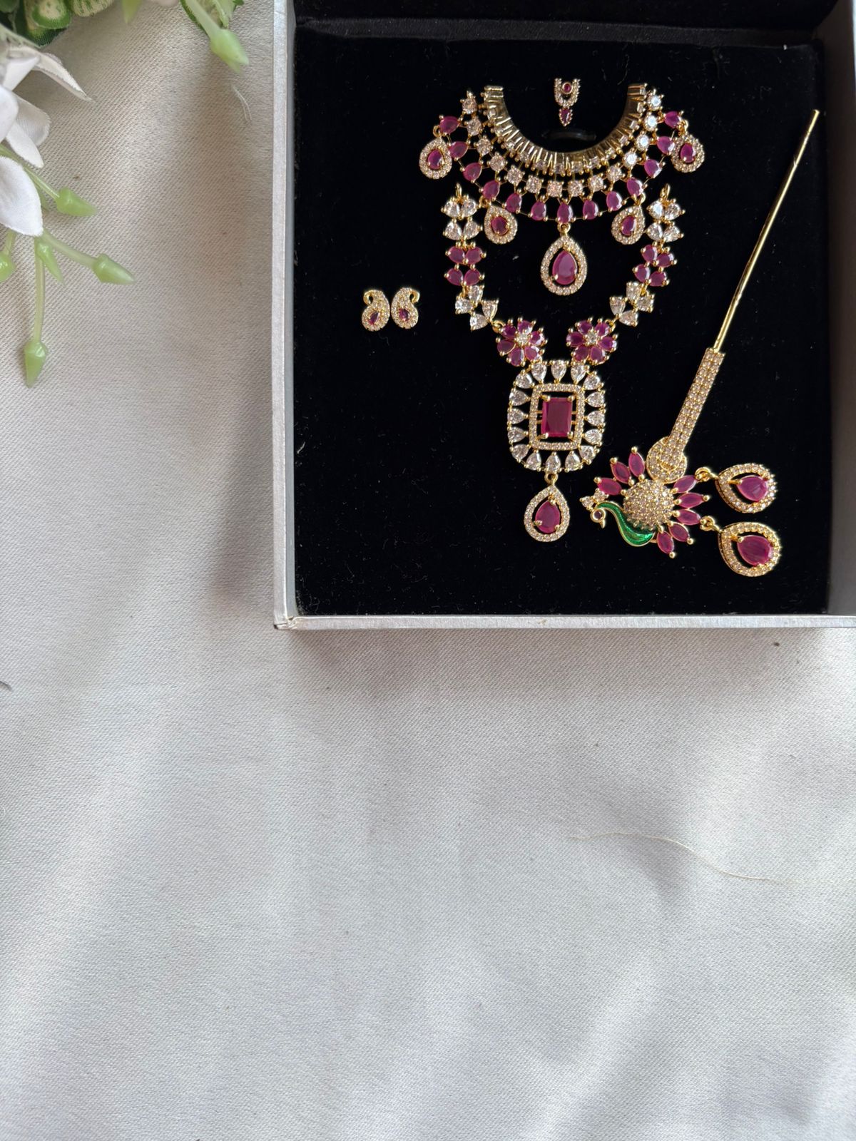 AD Jewellery Set (Size -4/5no) S111