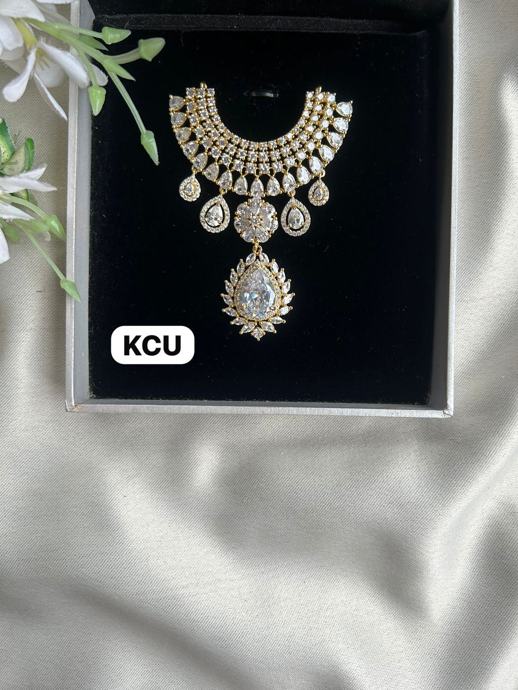 AD jewellery choker(Size-5/6no.)C103