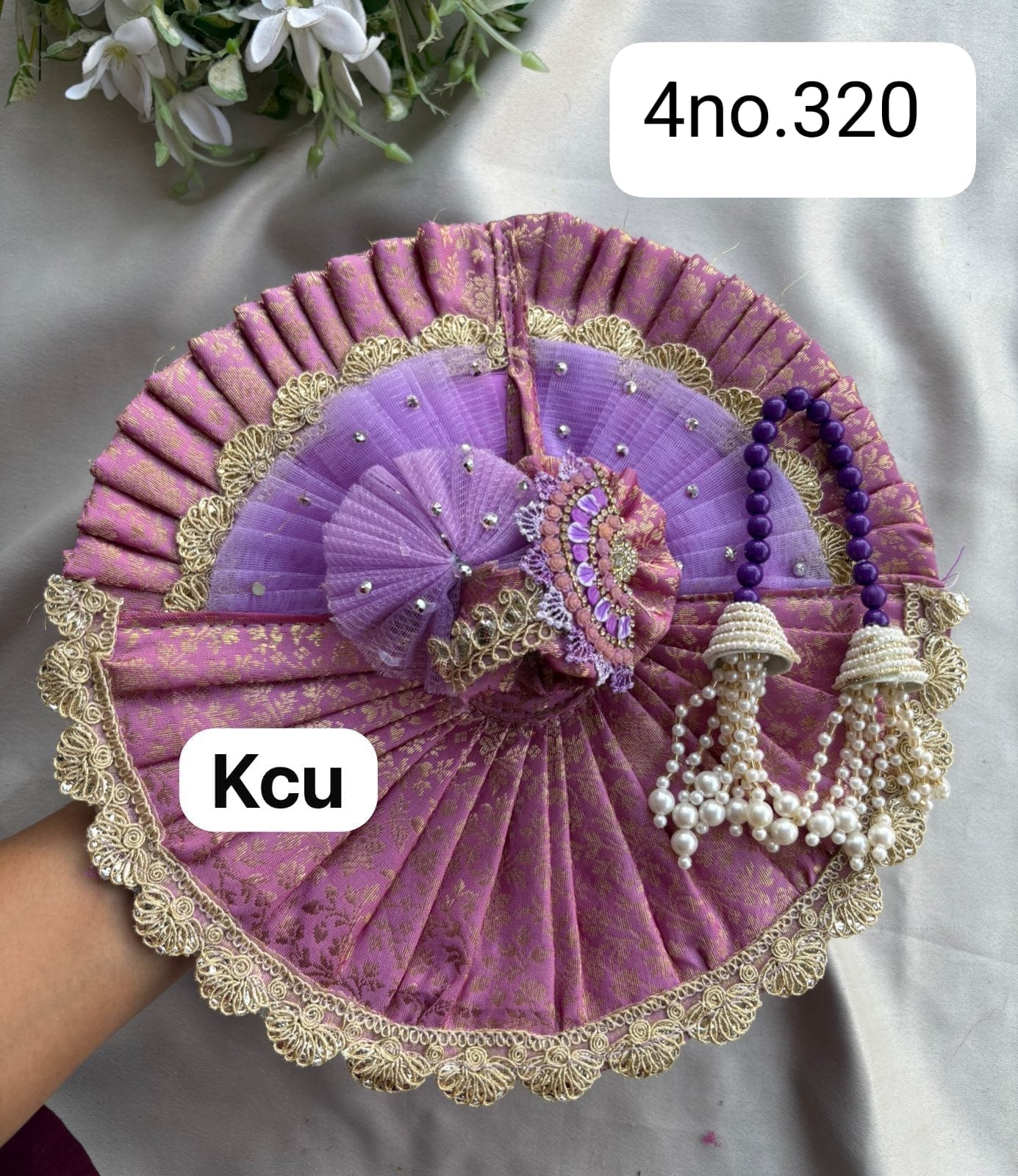 Size 4no.(Y51)