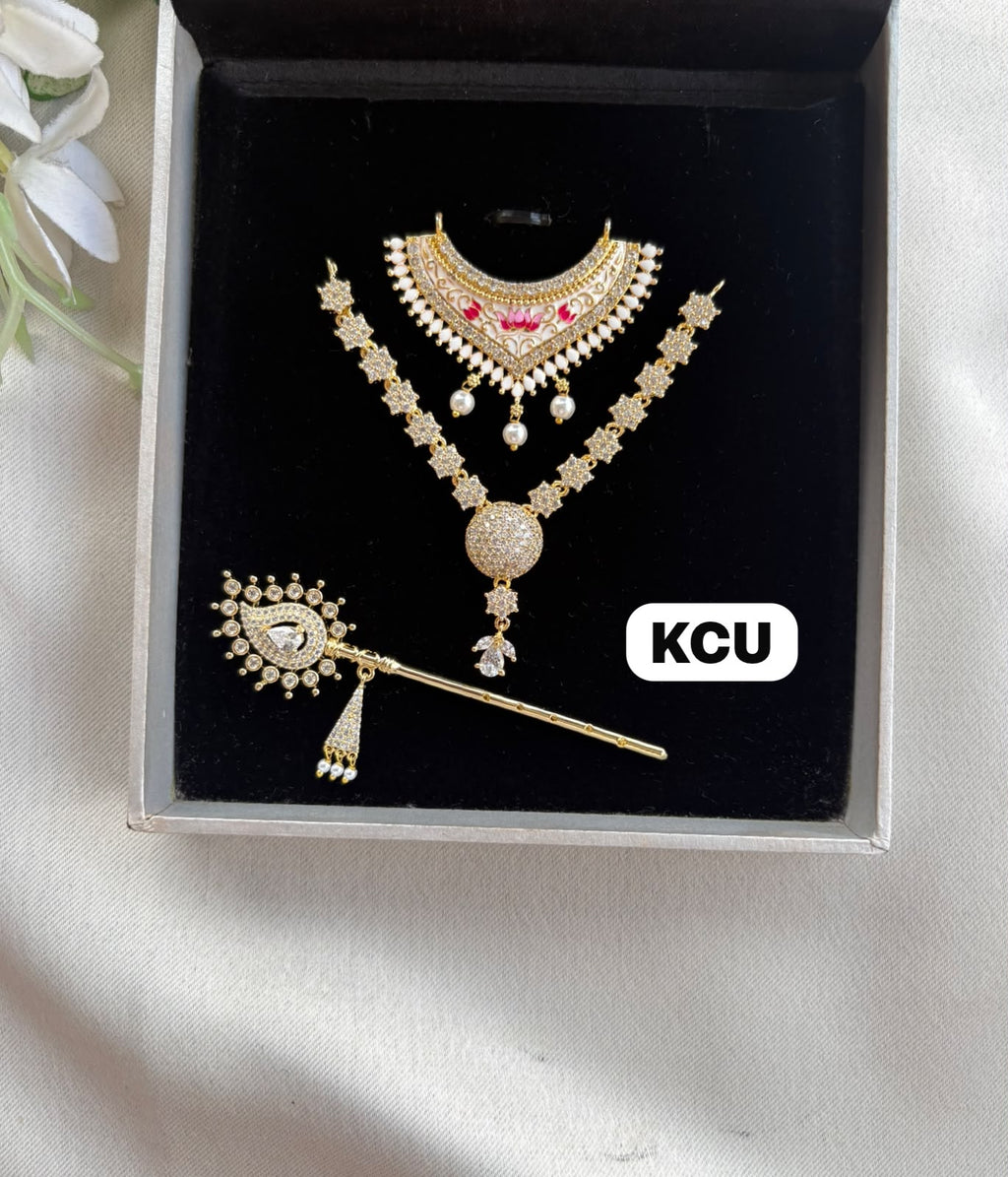Exclusive  AD jewellery set (Size -4/5no) S114