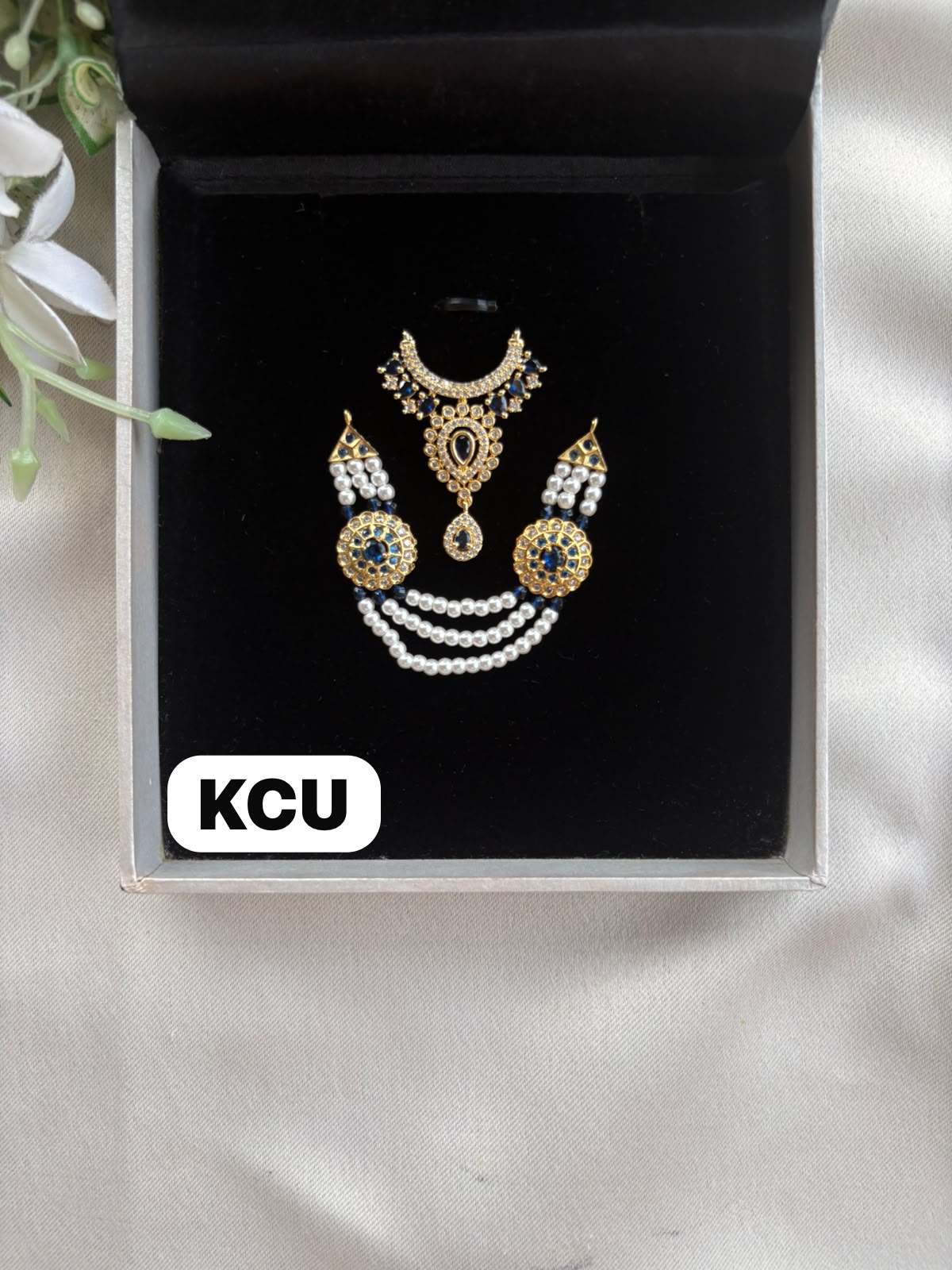 Exclusive AD white pearl jewellery set (Size -2/3no) S118
