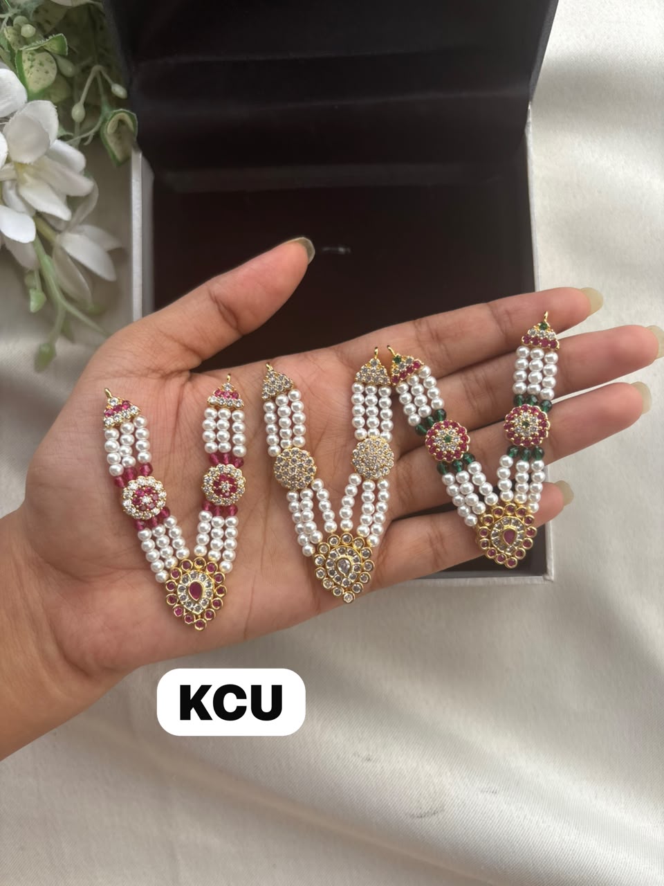 Exclusive  AD jewellery mala Size(4/5no) M211