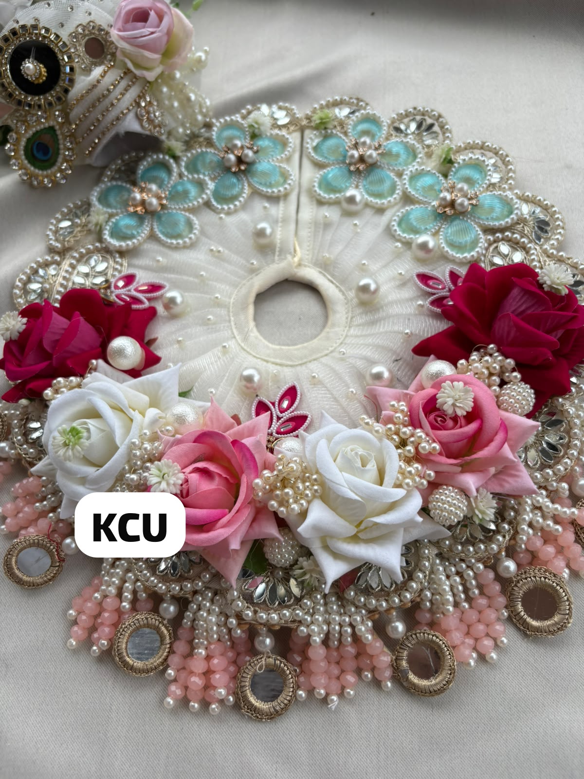 KCU 744