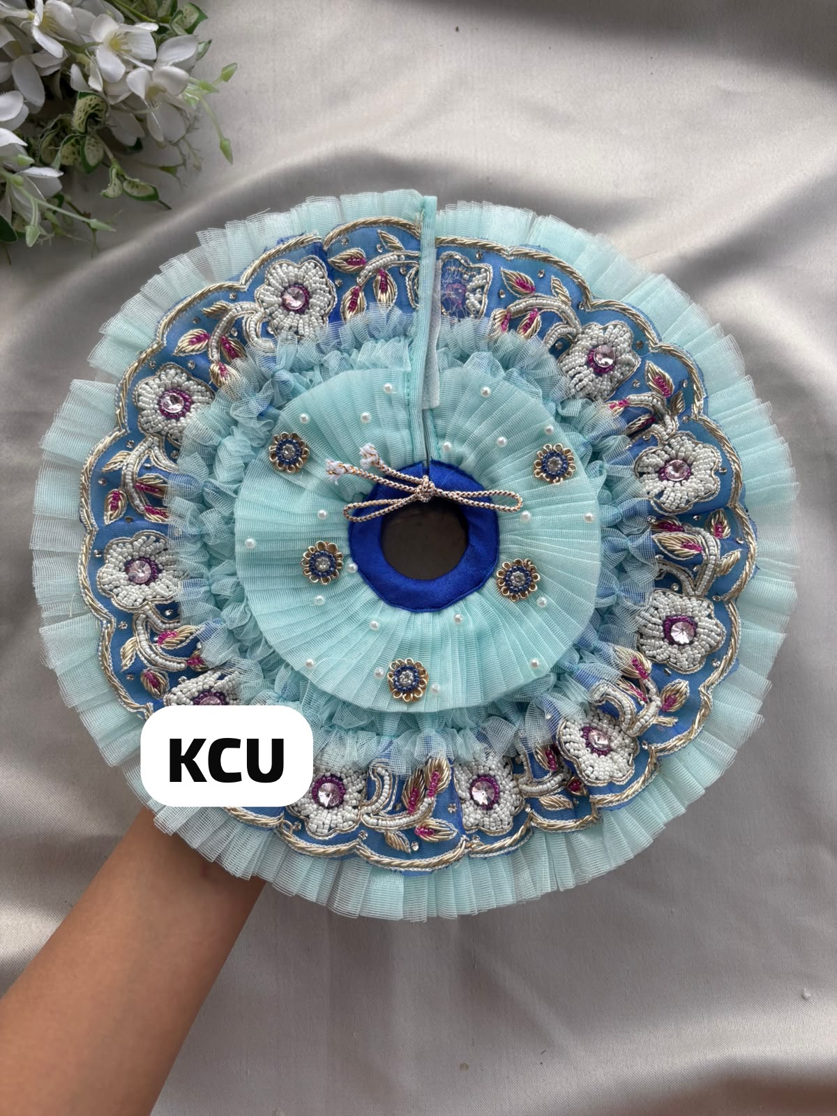 KCU 749