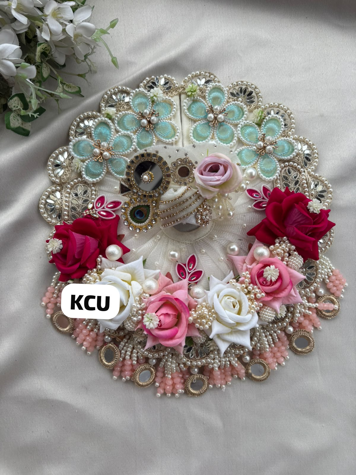 KCU 744